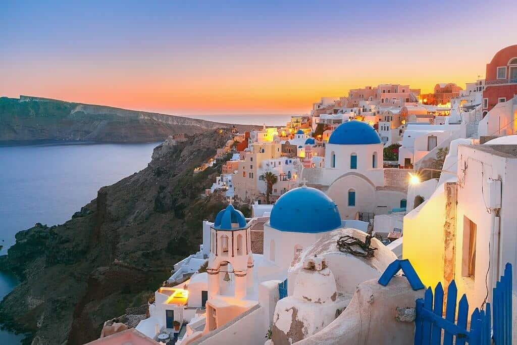 Santorini luxury escapes